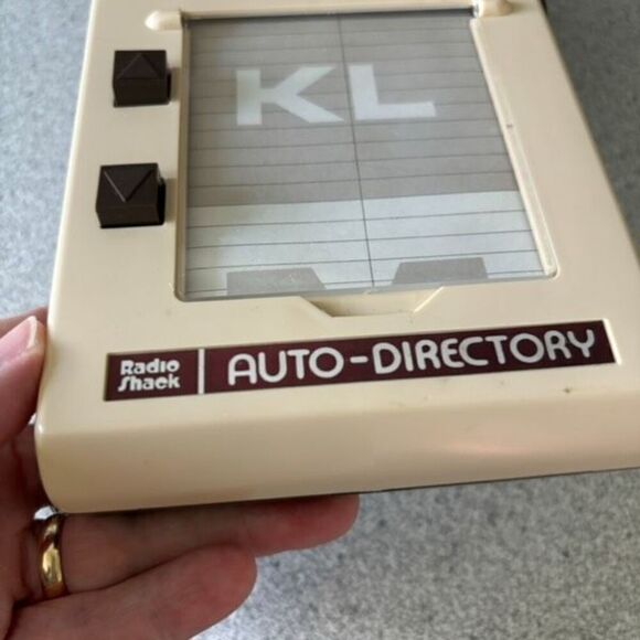 Radio Shack Auto Directory *Read* - Picture 3 of 7